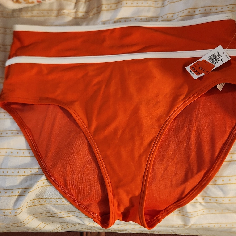 Old Navy Swim Bottoms